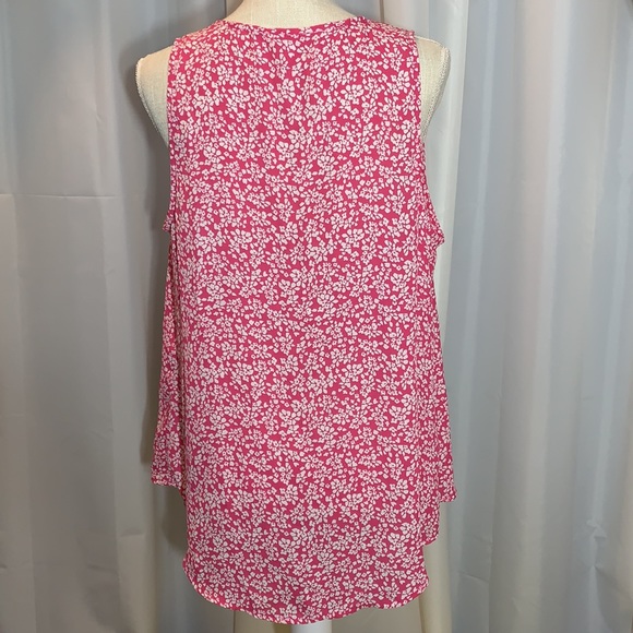 NWOT! Candies Floral Tank Top - Picture 10 of 10